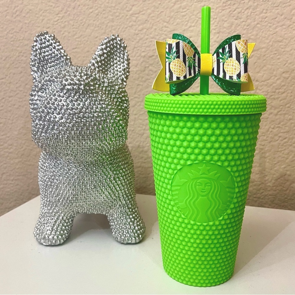 💚Starbucks New ❇️studded cup with bow straw accessory